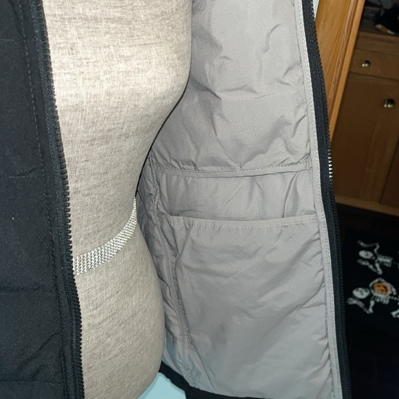 NAUTICA Men's Jacket Medium BLACK Water Resistant Lightweight Puffed size Medium - Picture 8 of 10